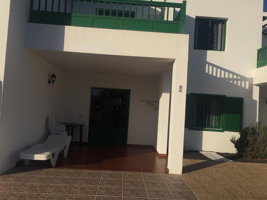 Alhambra Apartamentos Тіас Номер фото