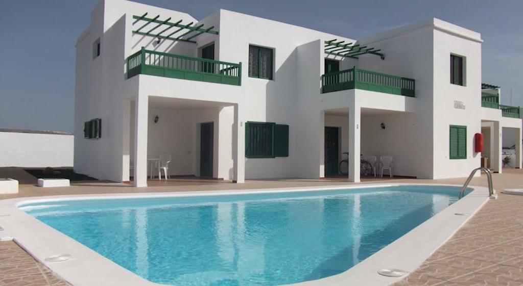 Alhambra Apartamentos Тіас Екстер'єр фото