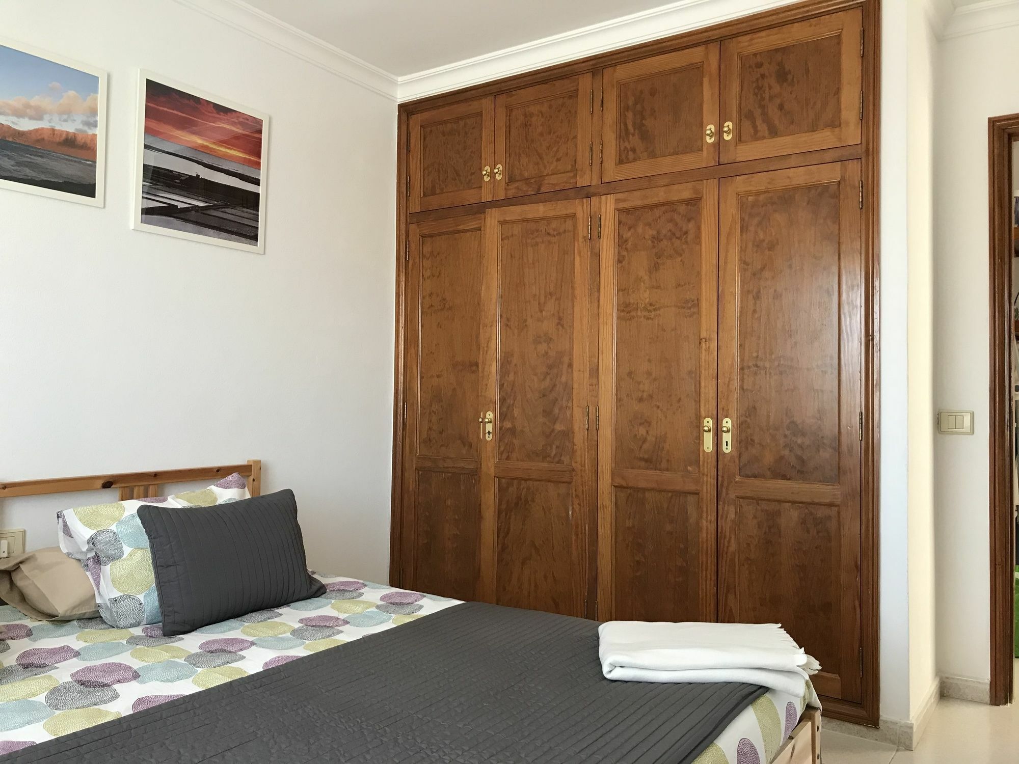 Alhambra Apartamentos Тіас Екстер'єр фото